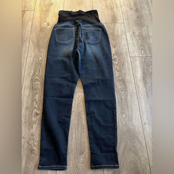 C Pink Maternity jeans used in good condition - Picture 2 of 3